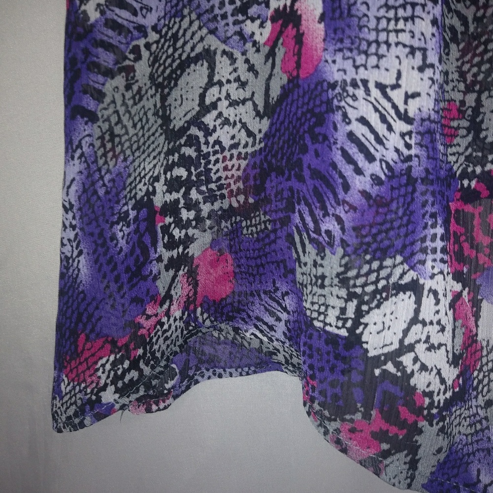 Beautiful M/L Purple Fushia Snake Asymmetric Sheer Tank Top